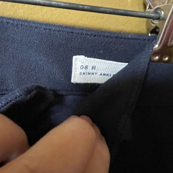 Gap size 8 NWT cropped skinny ankle mid rise stretch. - Picture 8 of 10